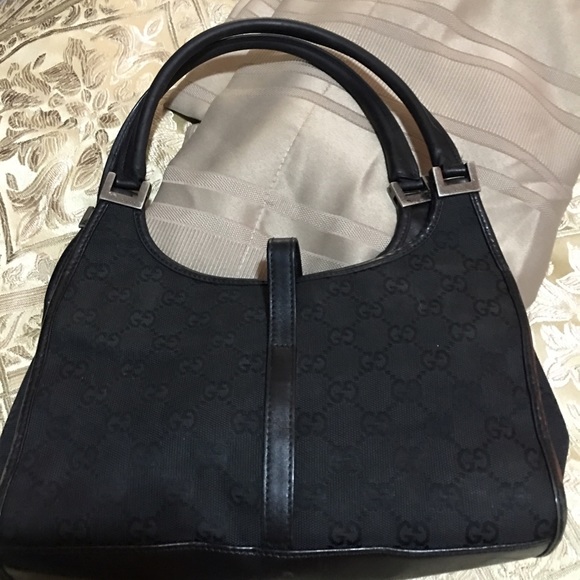 - Authentic Gucci - Picture 2 of 3